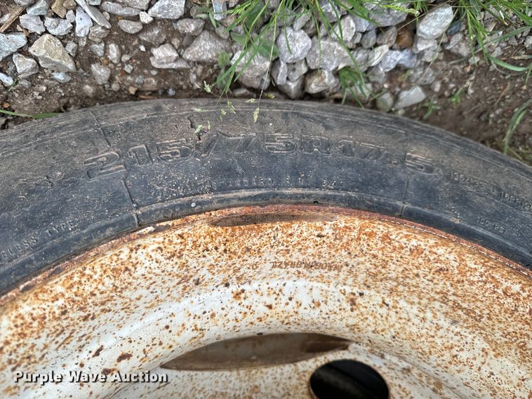 image for item DX0532 2007 Kaufman drop deck equipment trailer