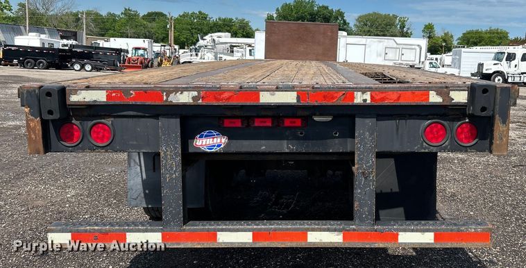 image for item EG1519 1997 Utility Trailer Mfg. Inc FS20HE flatbed trailer