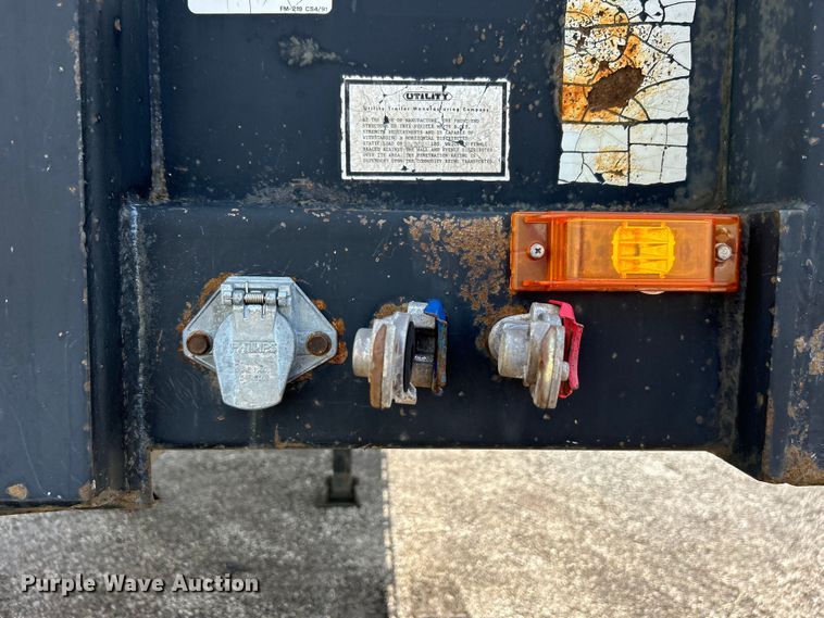 image for item EG1519 1997 Utility Trailer Mfg. Inc FS20HE flatbed trailer