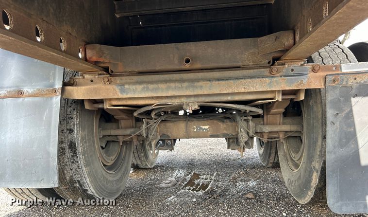 image for item EG1519 1997 Utility Trailer Mfg. Inc FS20HE flatbed trailer