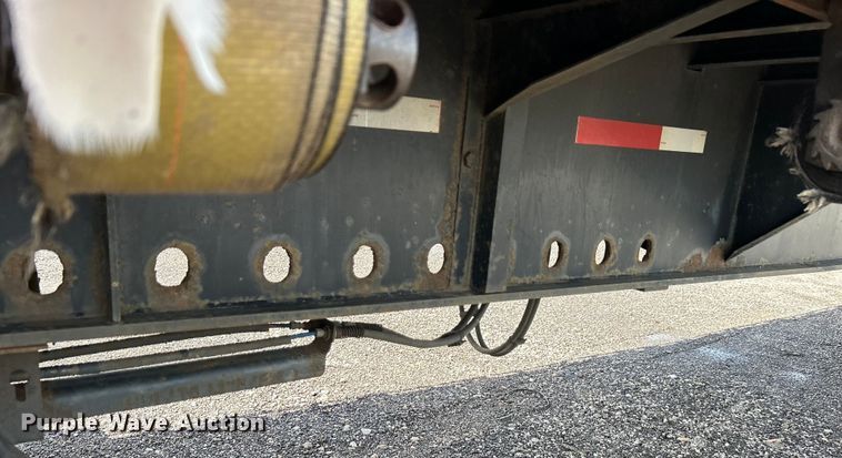 image for item EG1519 1997 Utility Trailer Mfg. Inc FS20HE flatbed trailer