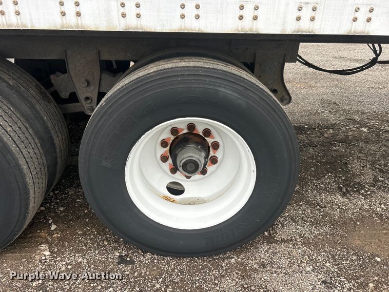 image for item EG1521 2013 Wabash National dry van trailer