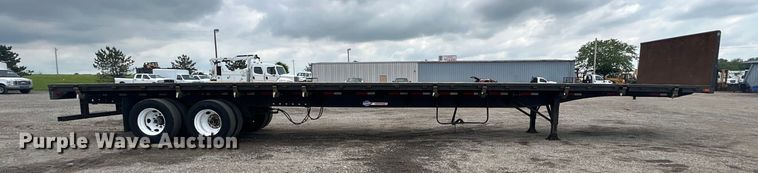 image for item EG1540 1997 Utility Trailer FS20HE flatbed trailer