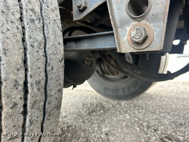 image for item EG1540 1997 Utility Trailer FS20HE flatbed trailer