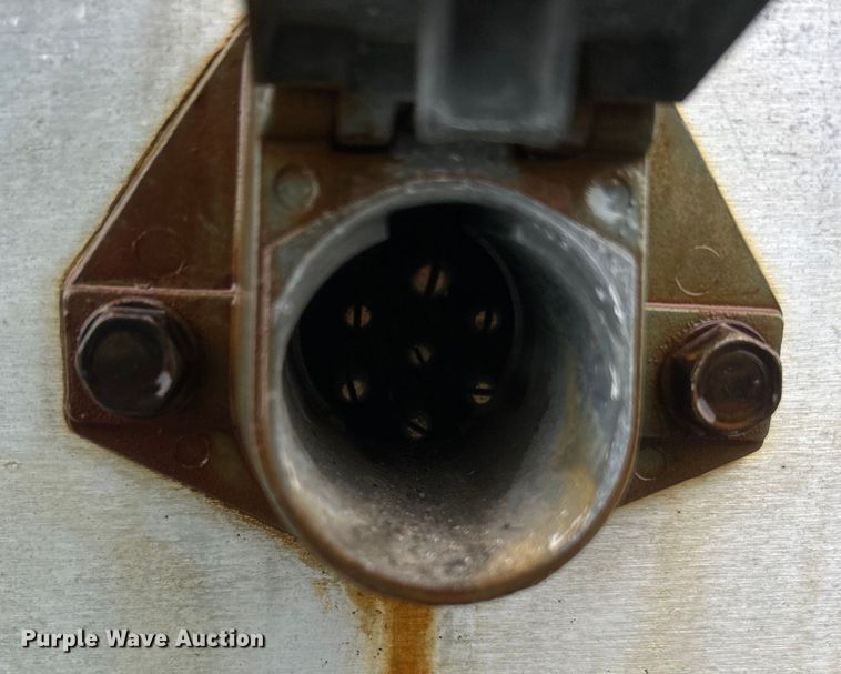 image for item EG1579 1998 Transcraft flatbed trailer