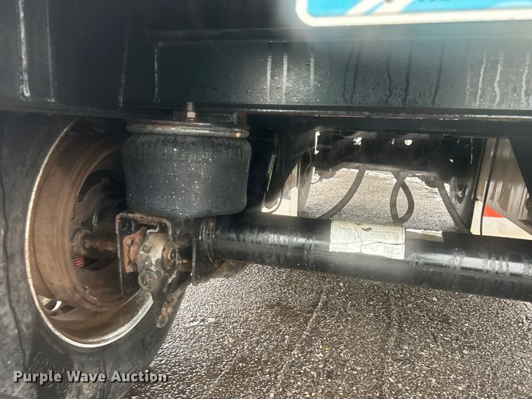 image for item EG1579 1998 Transcraft flatbed trailer