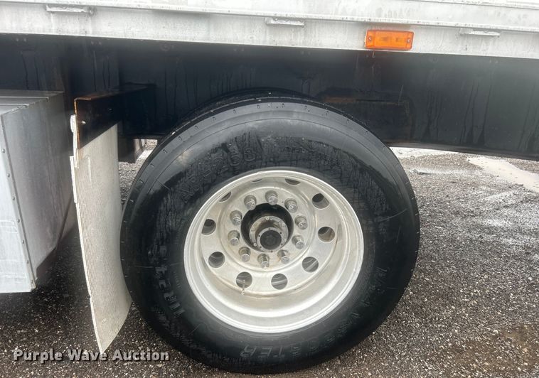 image for item EG1579 1998 Transcraft flatbed trailer