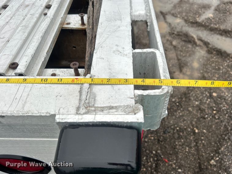 image for item EG1579 1998 Transcraft flatbed trailer