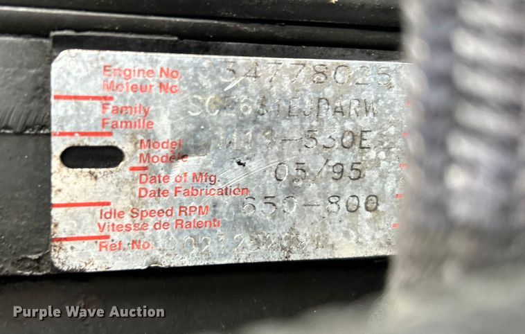 image for item EG1586 1996 International  9200 semi truck