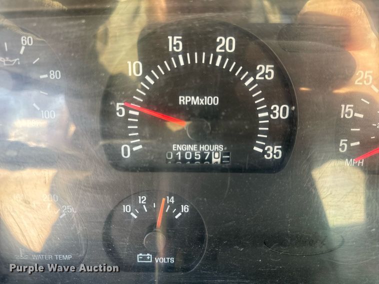 image for item EH6507 1997 Ford LA9000 semi truck