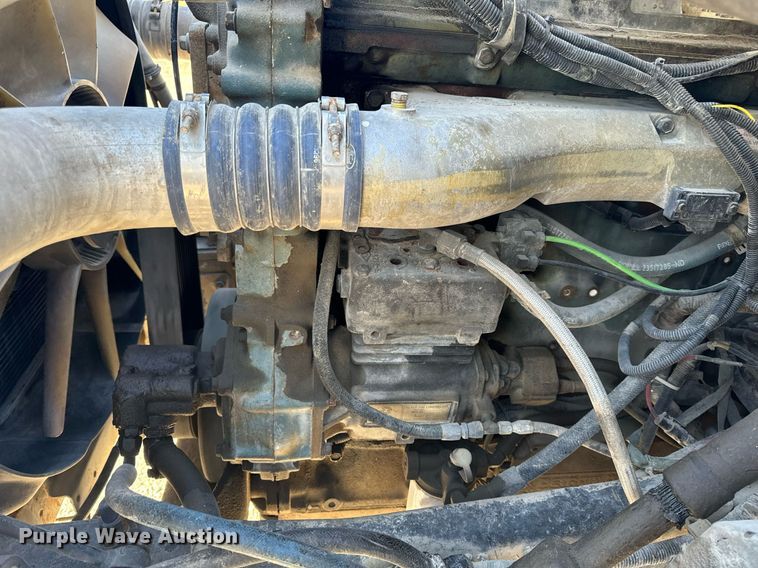 image for item EH6507 1997 Ford LA9000 semi truck