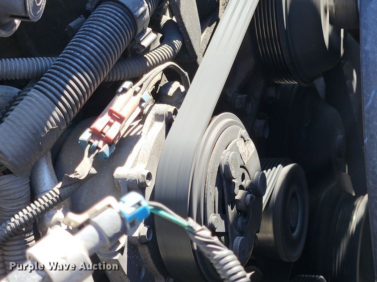 image for item EI3819 2006 Chevrolet C6500 chipper truck