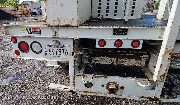 image for item EI3821 2008 International 4300 ProStar forestry bucket truck