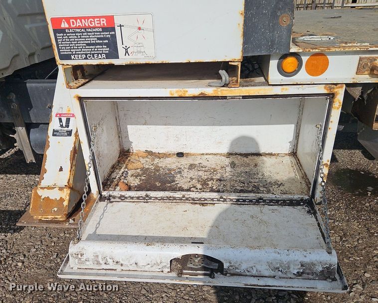 image for item EI3821 2008 International 4300 ProStar forestry bucket truck