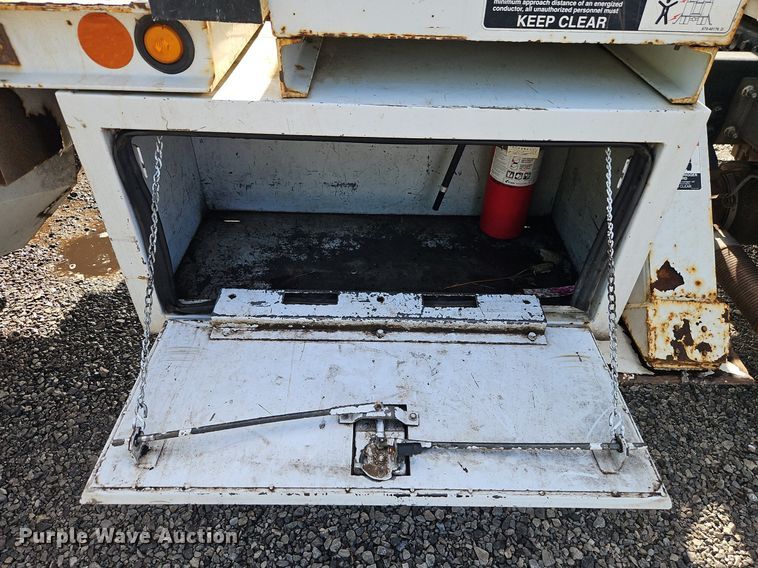 image for item EI3821 2008 International 4300 ProStar forestry bucket truck