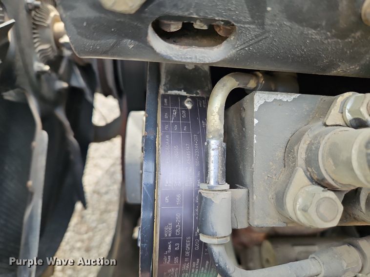 image for item EI3842 1997 Freightliner  FL70 semi truck