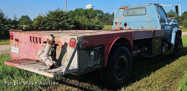 image for item EI3852 1990 Chevrolet  C70 flatbed truck