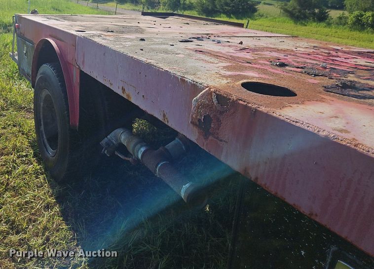 image for item EI3852 1990 Chevrolet  C70 flatbed truck