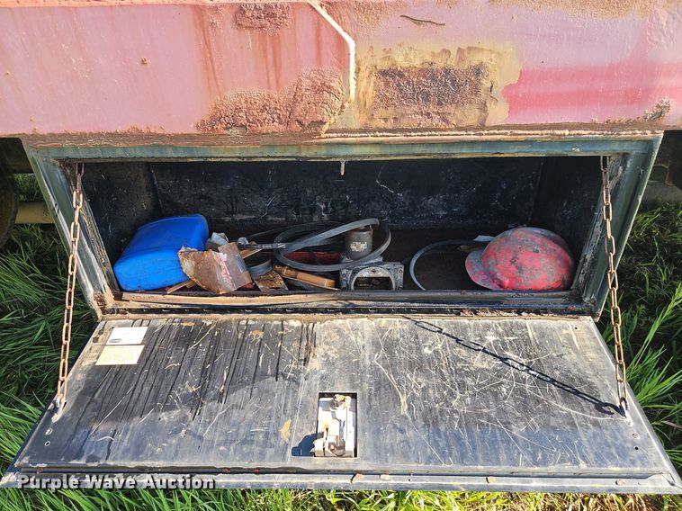 image for item EI3852 1990 Chevrolet  C70 flatbed truck