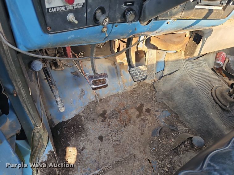 image for item EI3852 1990 Chevrolet  C70 flatbed truck