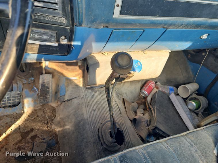 image for item EI3852 1990 Chevrolet  C70 flatbed truck