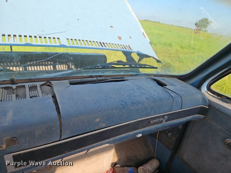 image for item EI3852 1990 Chevrolet  C70 flatbed truck