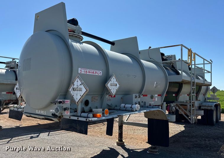 image for item EJ0545 2011 Worley vacuum trailer