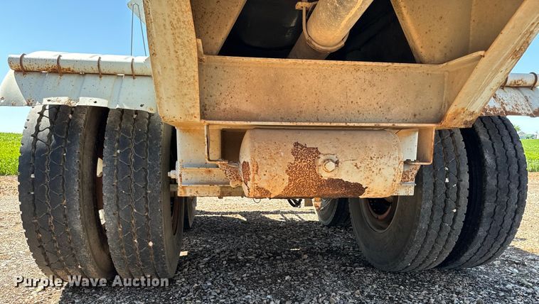 image for item EJ0545 2011 Worley vacuum trailer