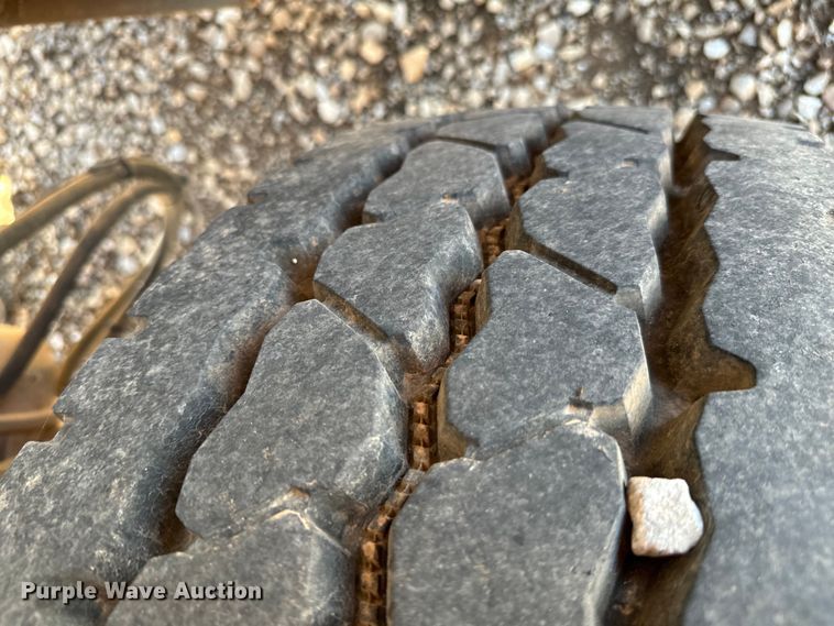 image for item EJ0545 2011 Worley vacuum trailer