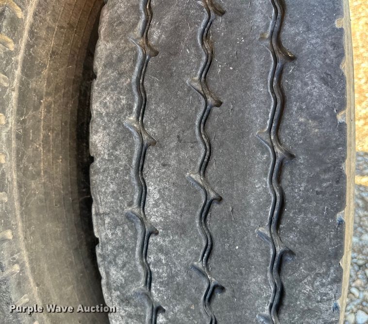 image for item EJ0545 2011 Worley vacuum trailer