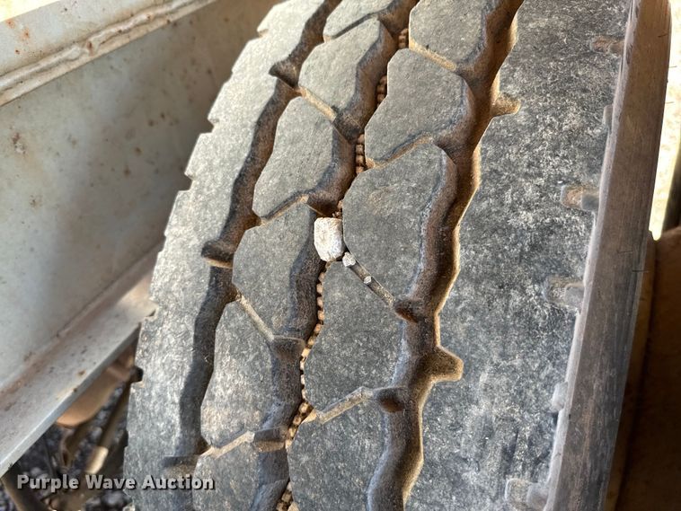 image for item EJ0545 2011 Worley vacuum trailer