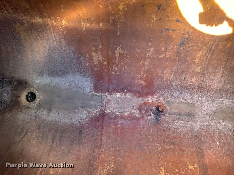 image for item EJ0546 2007 Worley tank trailer