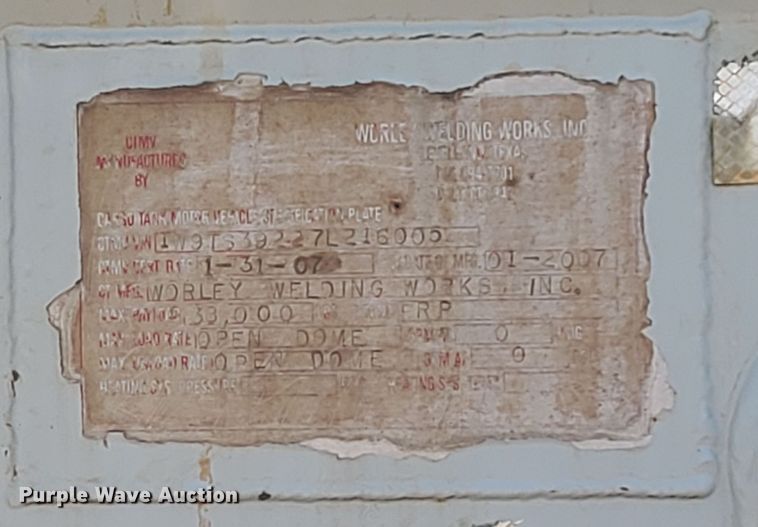 image for item EJ0546 2007 Worley tank trailer