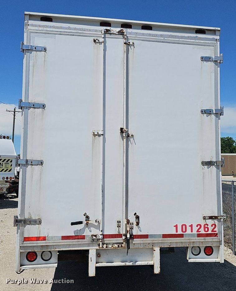 image for item EJ5394 2006 Freightliner Business Class M2 box truck