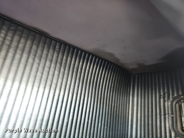 image for item EJ5394 2006 Freightliner Business Class M2 box truck