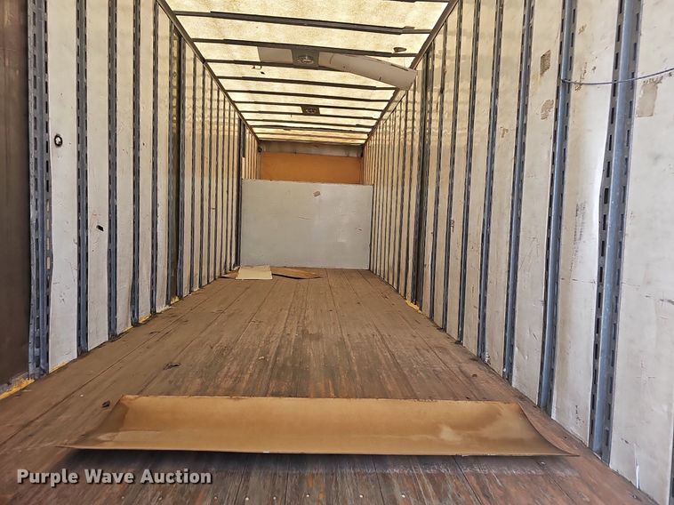 image for item EJ5394 2006 Freightliner Business Class M2 box truck