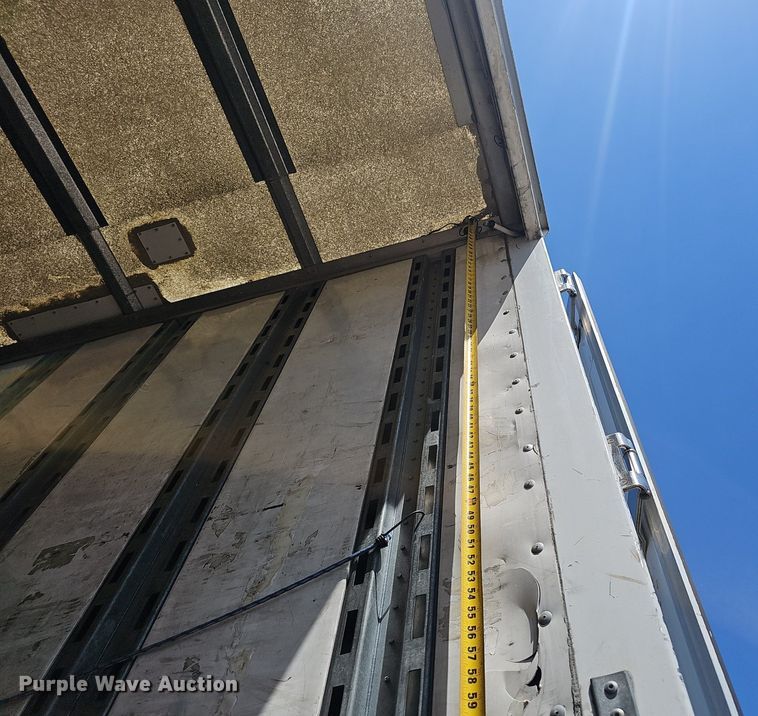 image for item EJ5394 2006 Freightliner Business Class M2 box truck