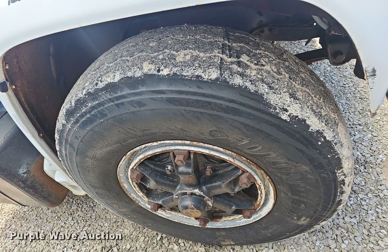 image for item EJ5404 1987 GMC 7000 semi truck