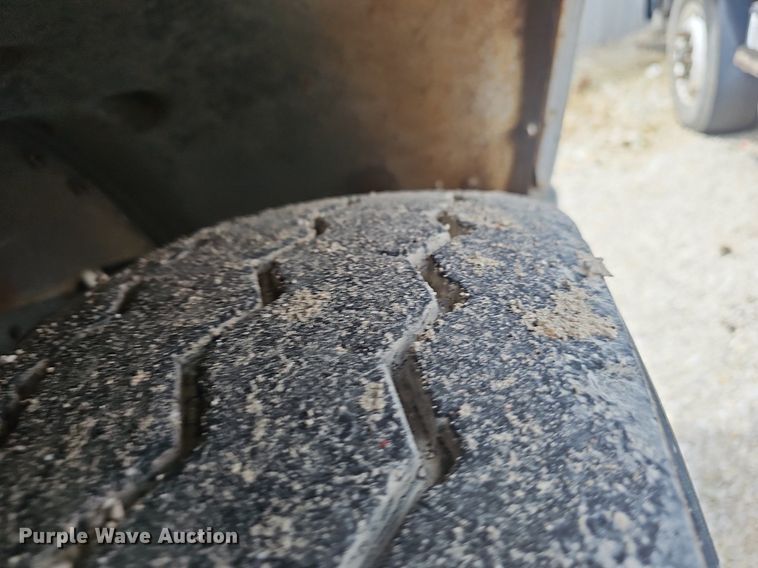 image for item EJ5404 1987 GMC 7000 semi truck