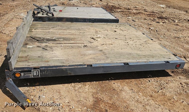 image for item EJ5409 Intercontinental  flatbed