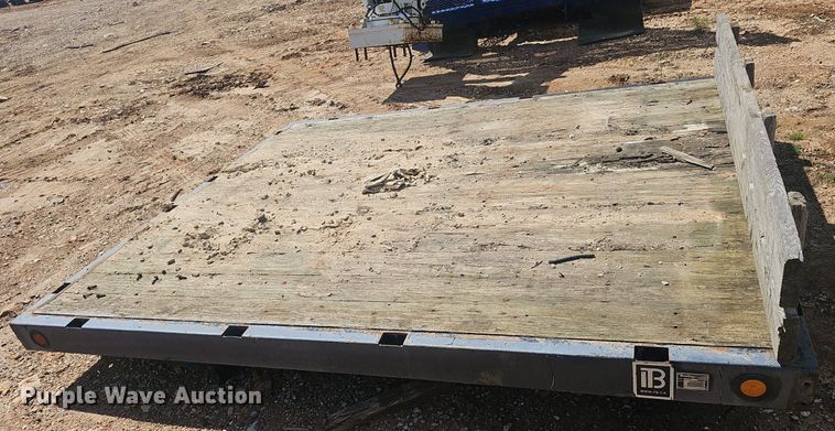 image for item EJ5409 Intercontinental  flatbed