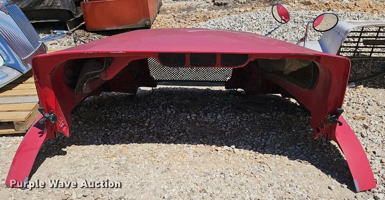 image for item EJ5420 2010 Freightliner  Century Class truck hood