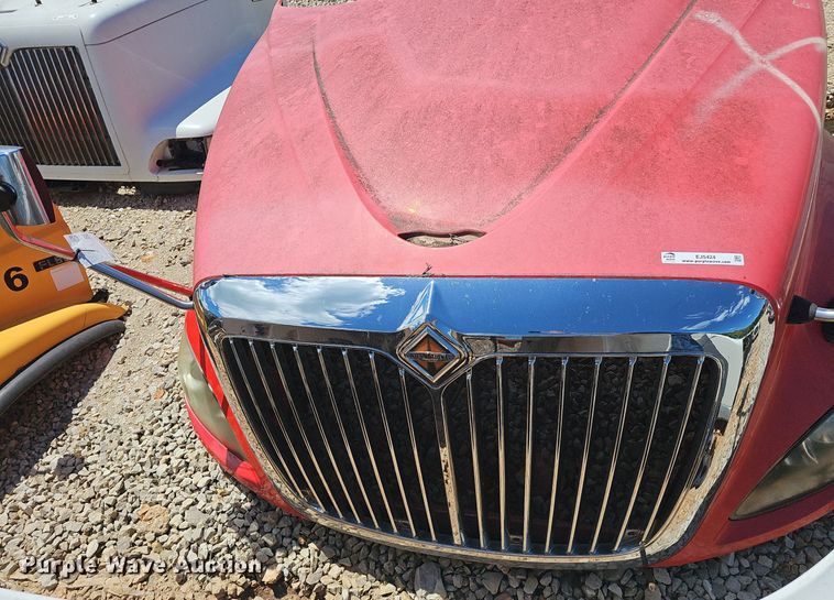 image for item EJ5424 2014 International  ProStar truck hood