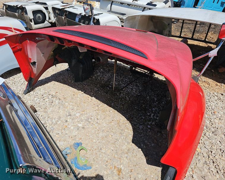 image for item EJ5424 2014 International  ProStar truck hood