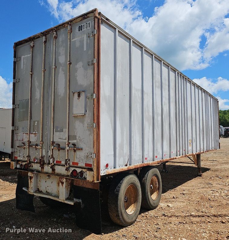 image for item EJ5430 1974 Fruehauf dry van trailer