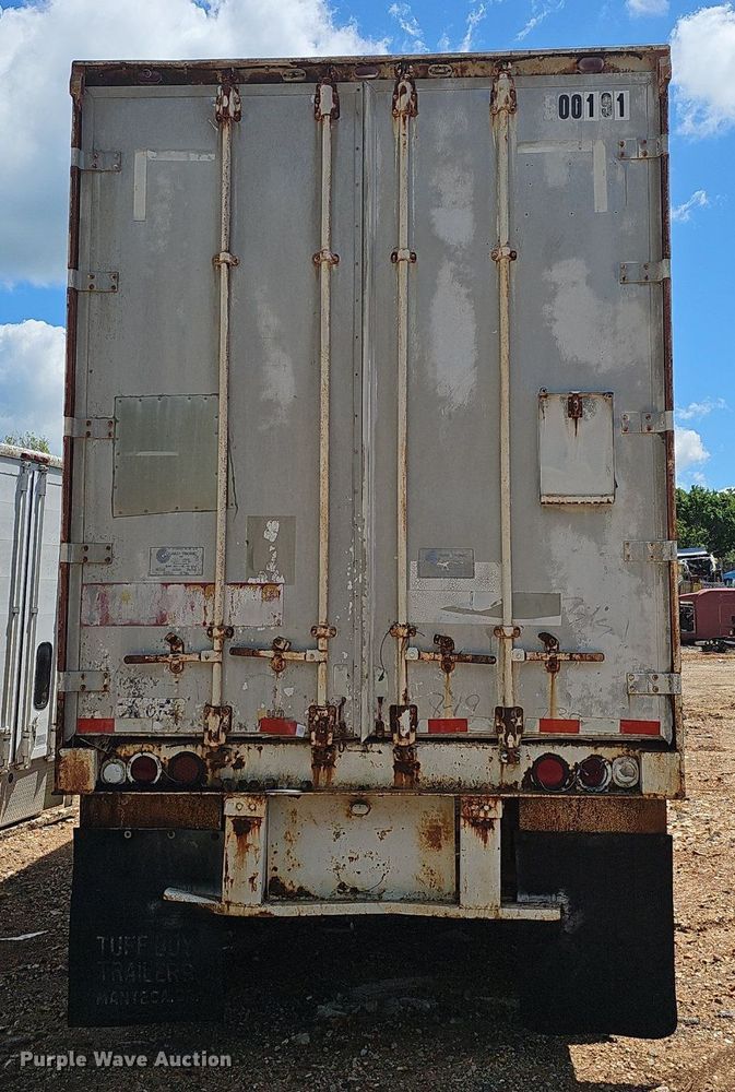image for item EJ5430 1974 Fruehauf dry van trailer