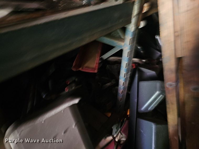 image for item EJ5430 1974 Fruehauf dry van trailer