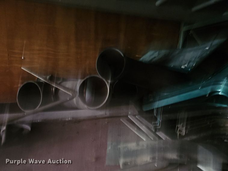 image for item EJ5430 1974 Fruehauf dry van trailer