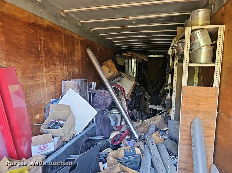 image for item EJ5430 1974 Fruehauf dry van trailer