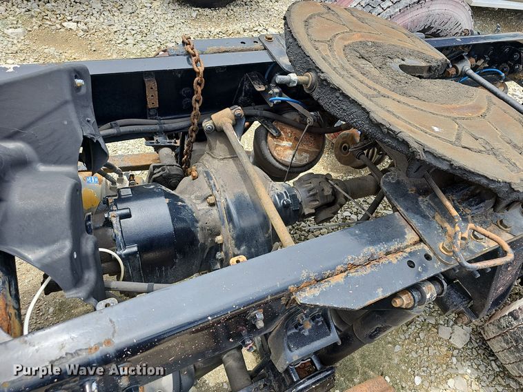 image for item EJ5474 2015 Freightliner Cascadia 125 semi truck